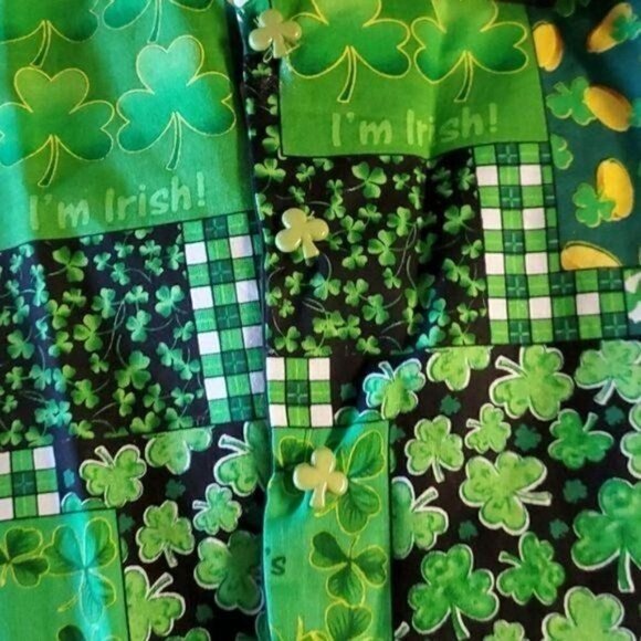 Vintage Handmade St. Patricks "Luck of the Irish" Full Button Lined Festive Vest - Picture 2 of 6